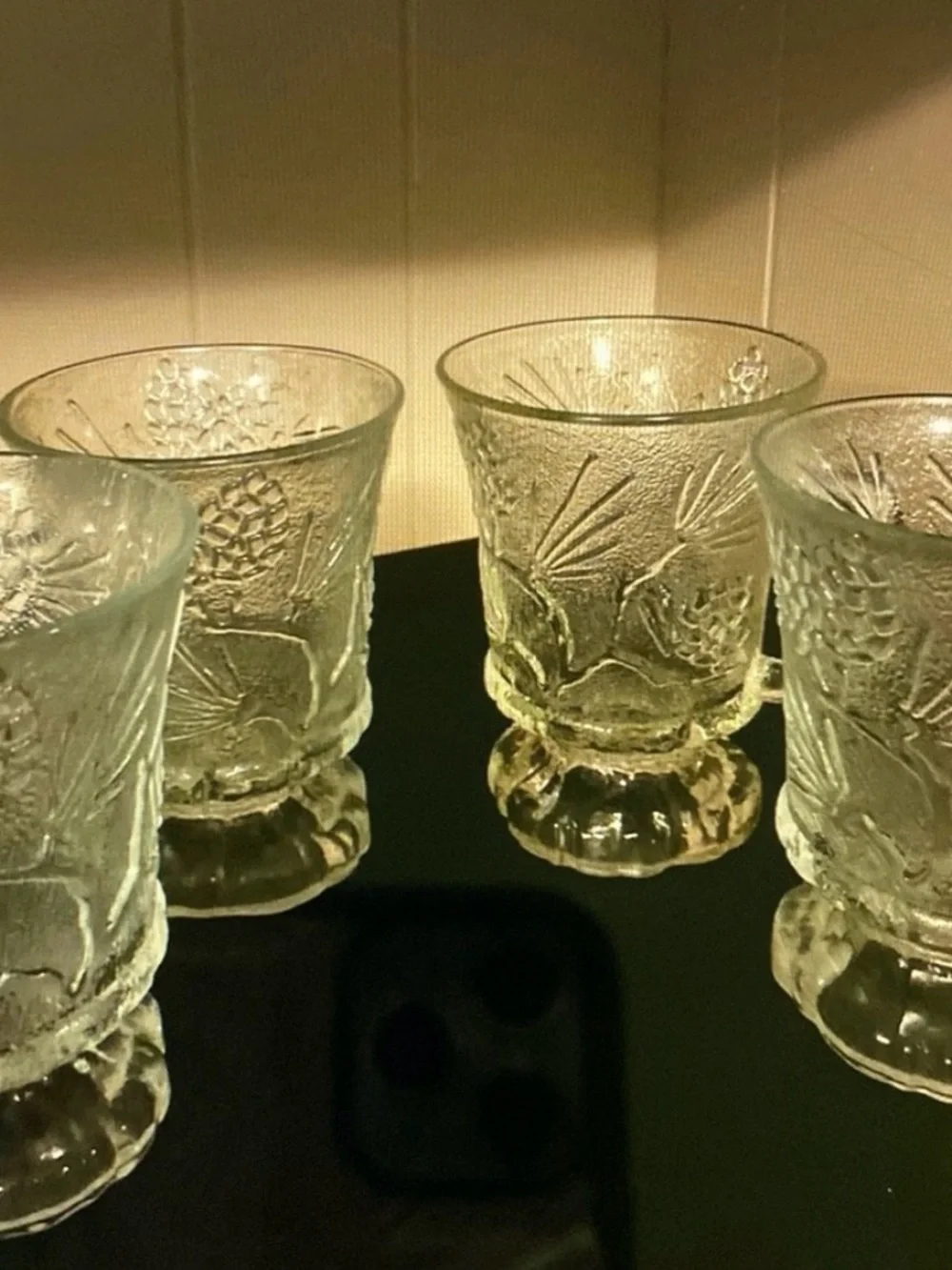 4- Clear Embossed Glass Pinecone Mug - Home Dining Ponderosa 1970’s 10163